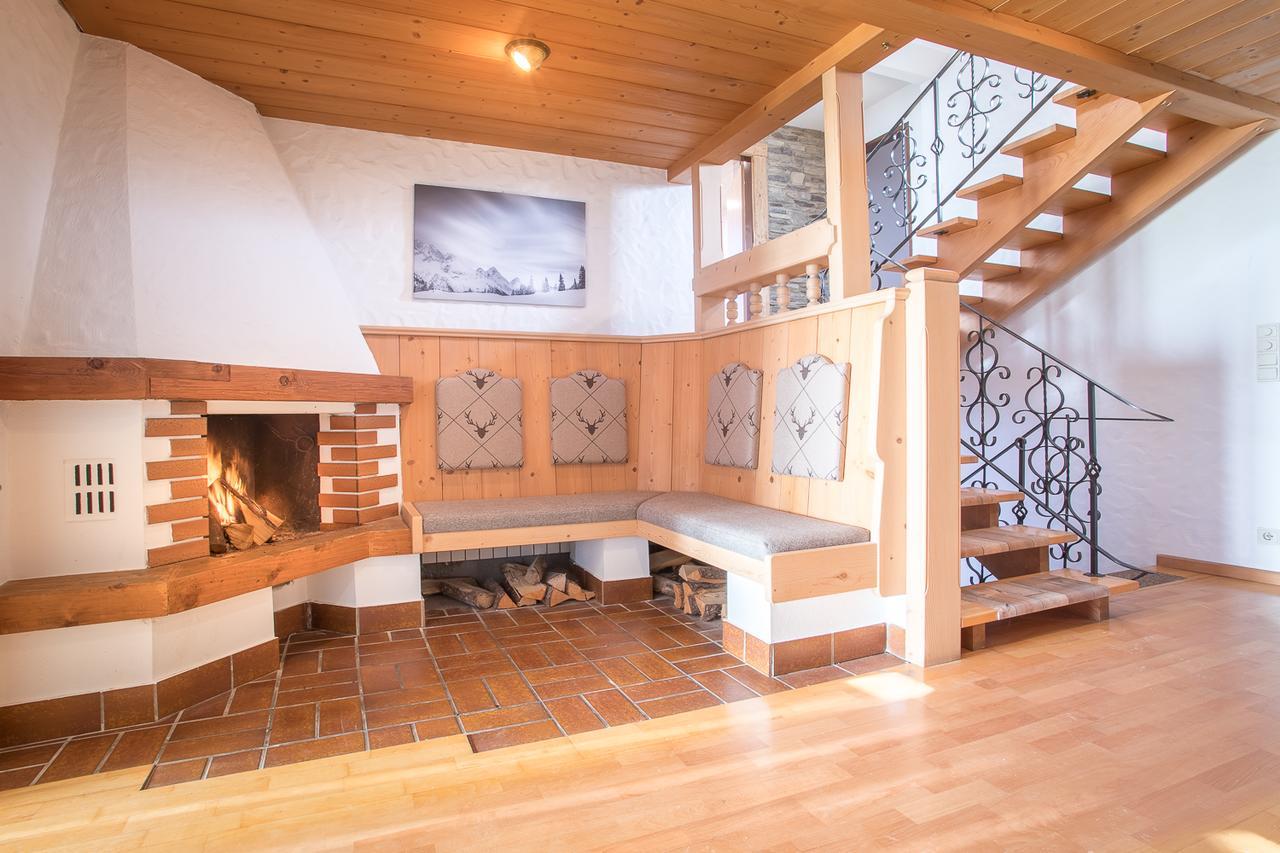 Chalet Holzerstubn Ehrwald Exterior photo