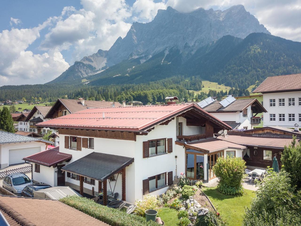 Chalet Holzerstubn Ehrwald Exterior photo